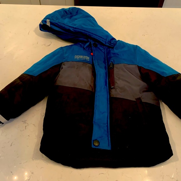 Boys warm winter coat - Picture 1 of 6
